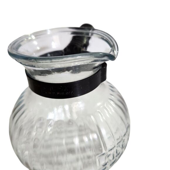 Vintage Silex 1.5 Cup Dripolator Ribbed Glass Coffee Carafe Pot Black Handle - Picture 6 of 10